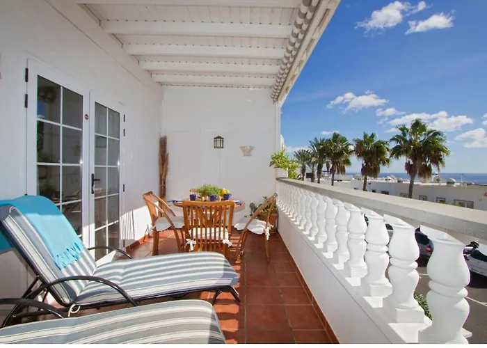 Colina Del Sol 2017 Apartment